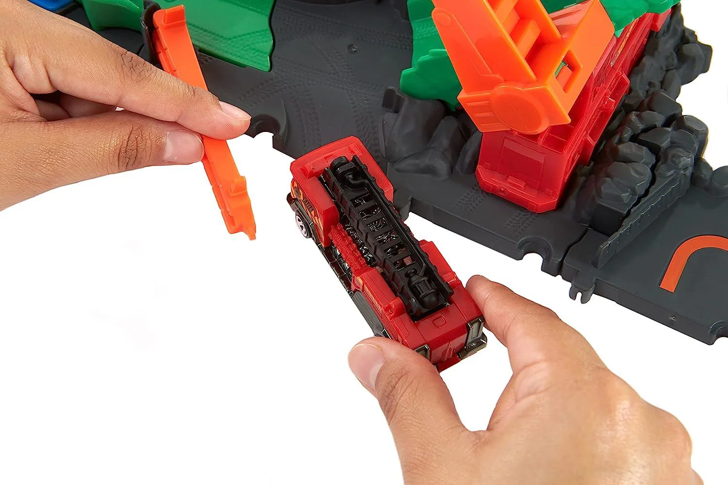 Set de joaca Hot Wheels Dragon Drive foto