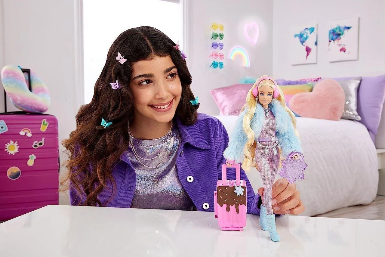 Set Barbie Extra Printesa iernii pleaca in vacanta foto