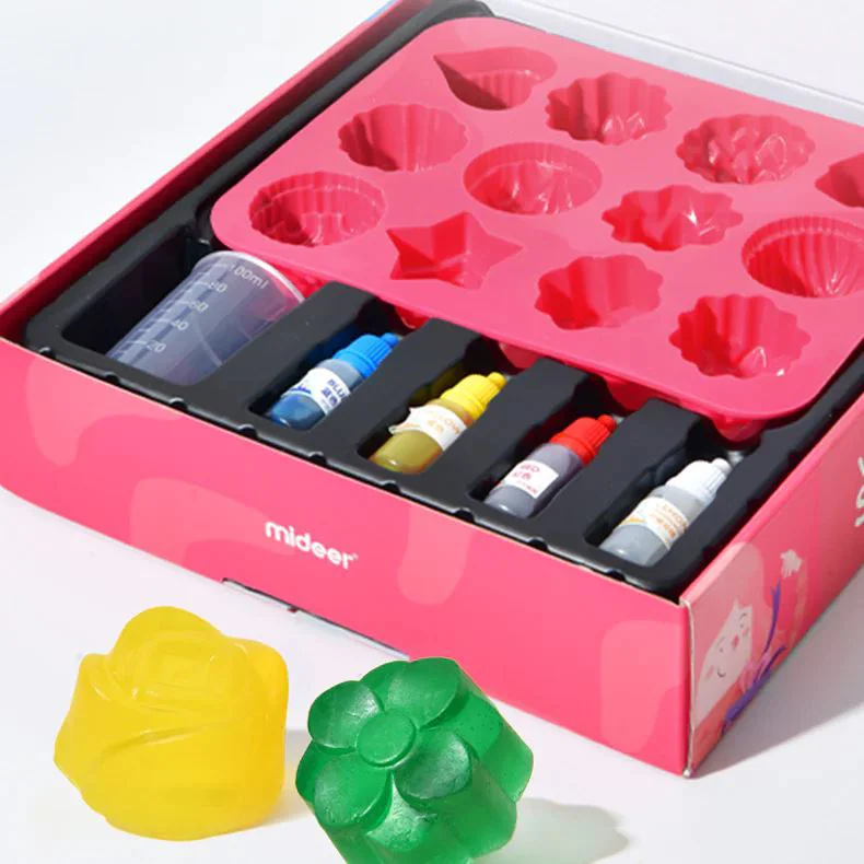 Set creativ pentru fabricarea sapunului Mideer
