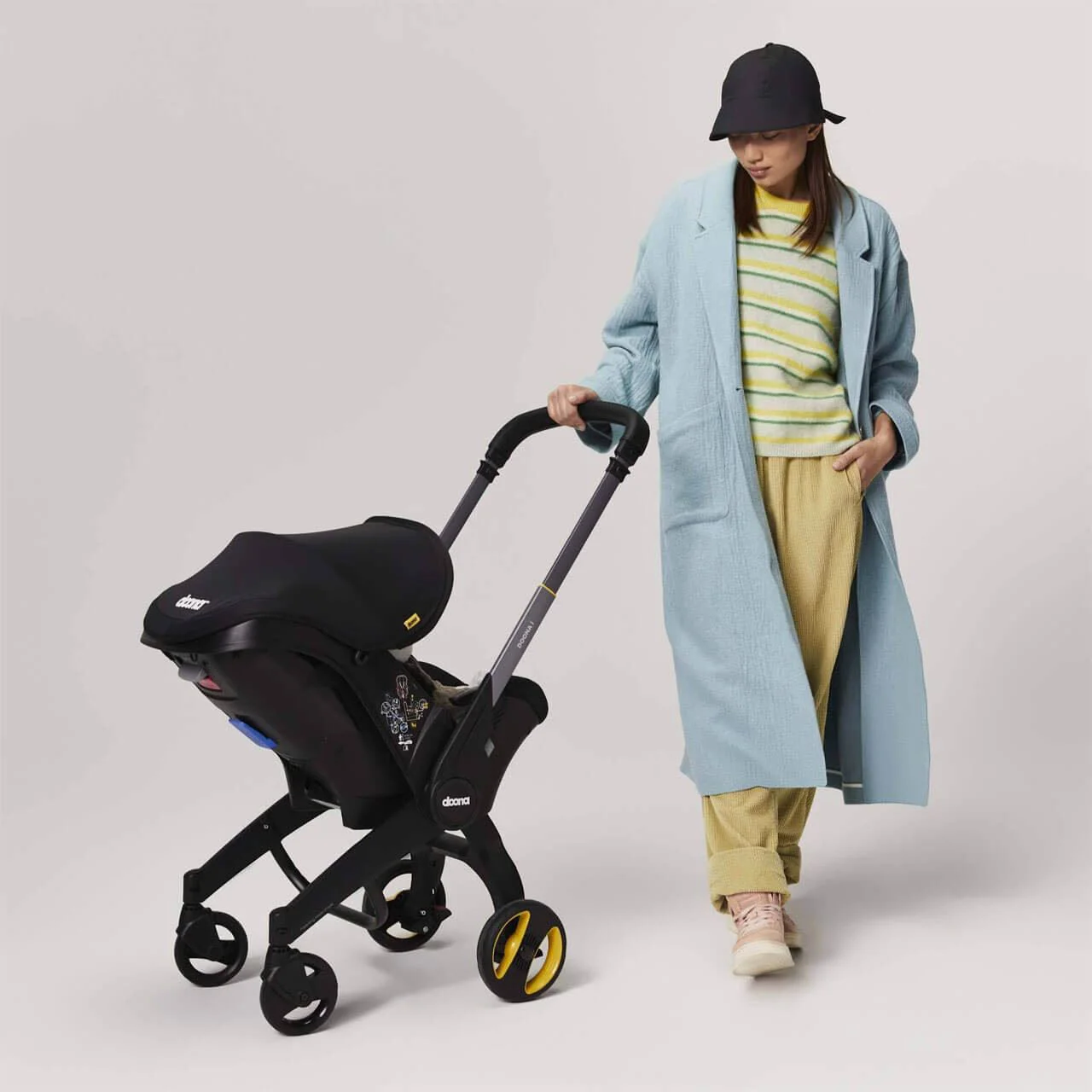 Автокресло и коляска Doona Nitro Black foto