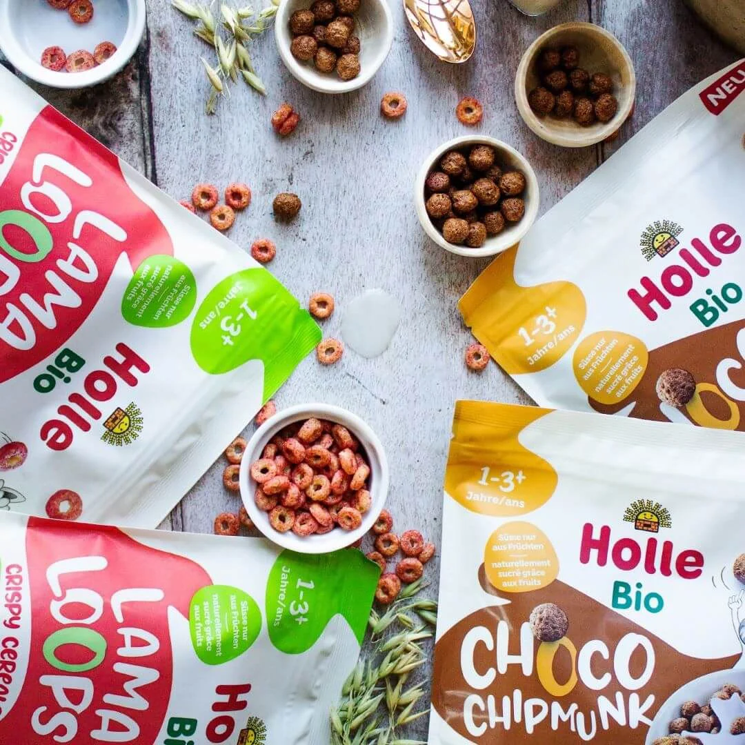 Хрустящие хлопья Holle Bio Organic Lama Loops с яблоками и клубникой (12+ мес.), 125 г. foto