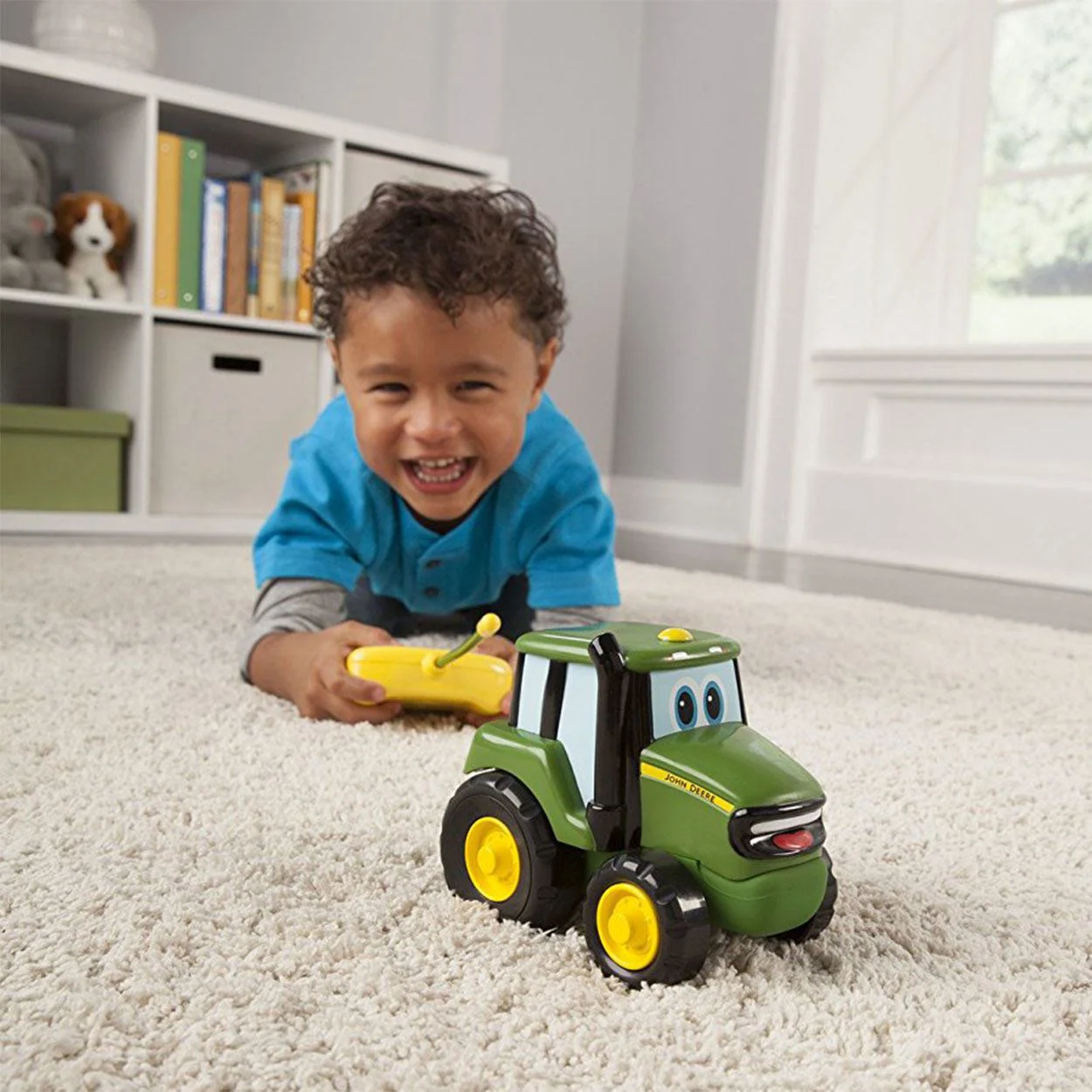 Jucarie cu telecomanda Tomy Tractor