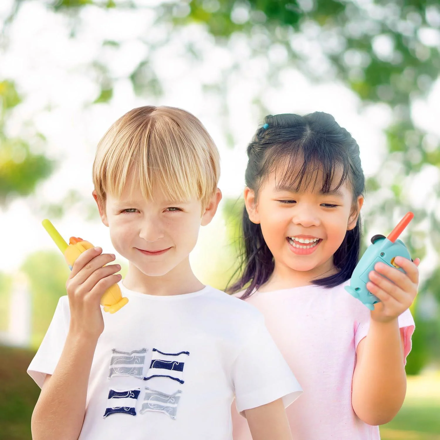 Set de joaca Battat Walkie Talkie Cainele si Pisica