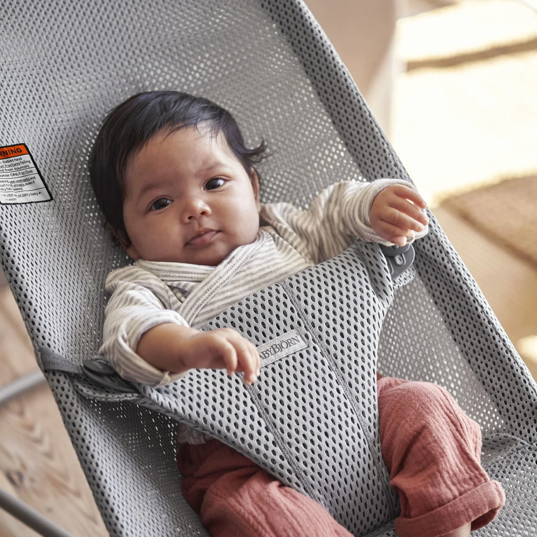 Кресло-шезлонг BabyBjorn Bliss Grey, Mesh