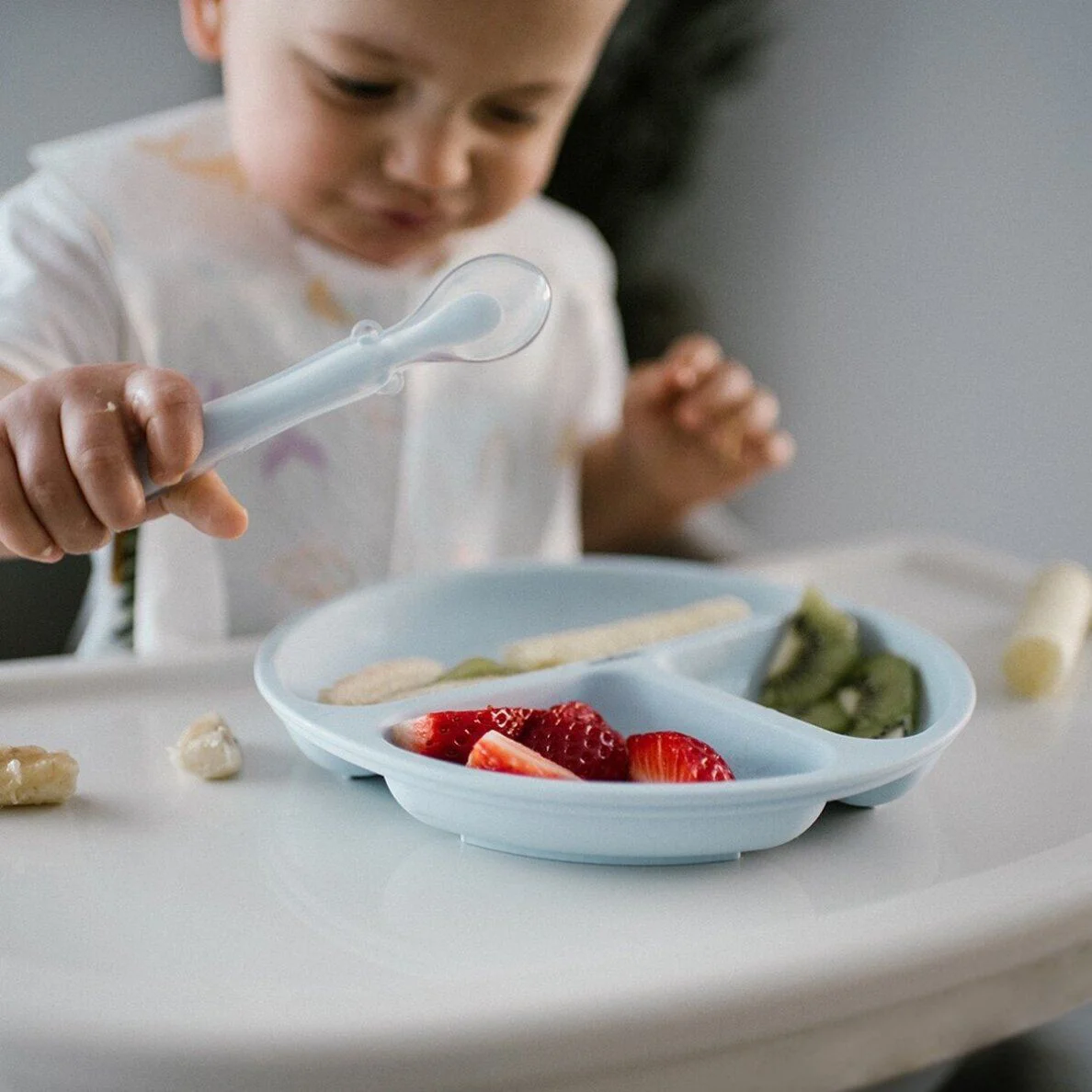 Farfurie din silicon cu ventuza BabyOno Albastru