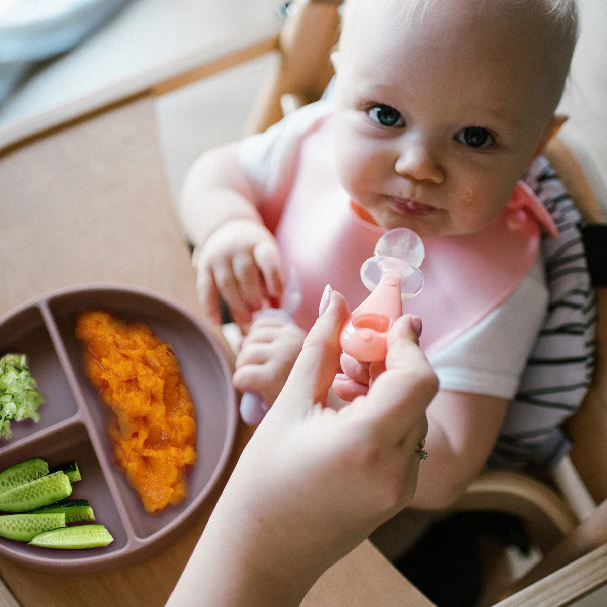 Силиконовая ложкa BabyOno Зеленая, 2 шт. foto