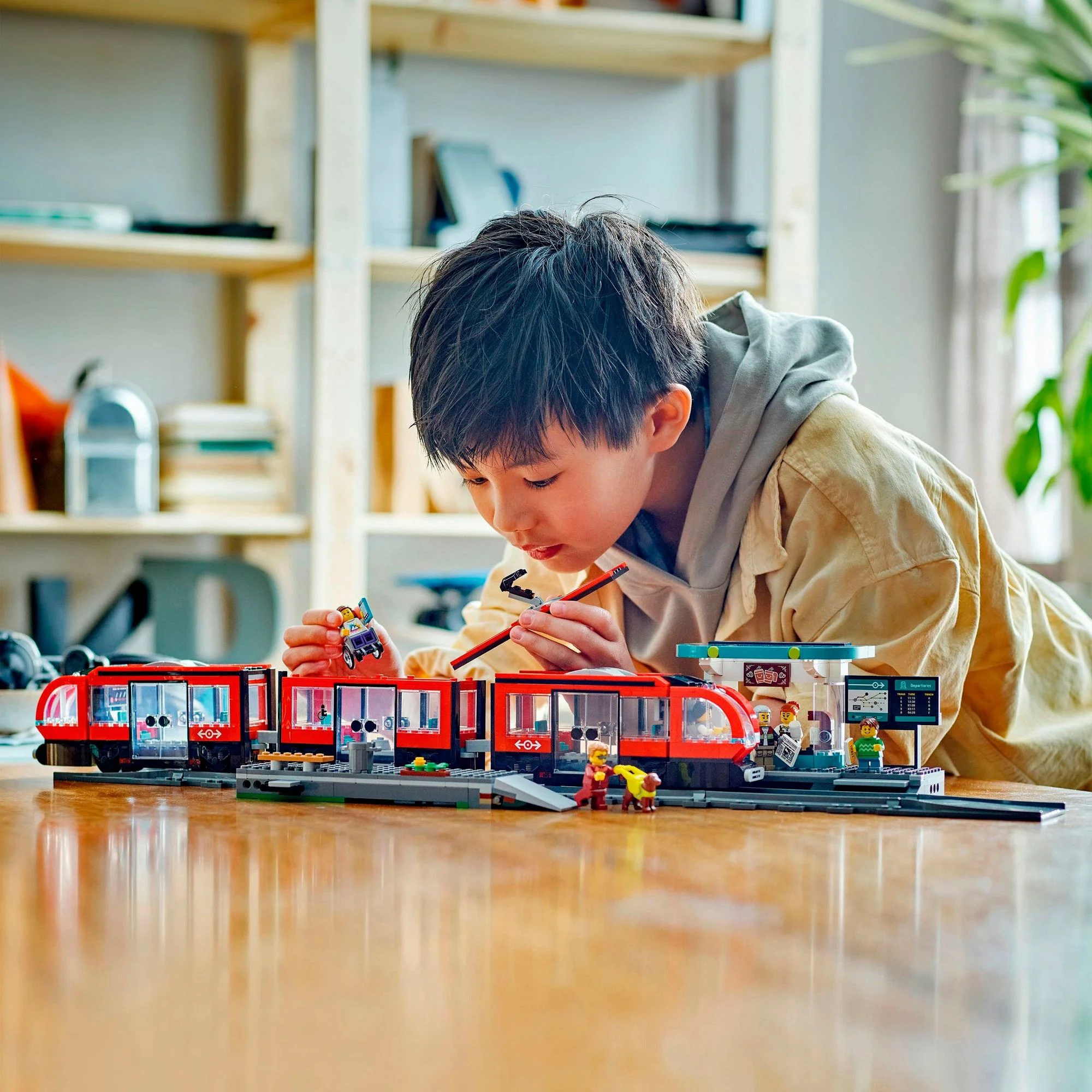 LEGO City - Downtown Streetcar and Station