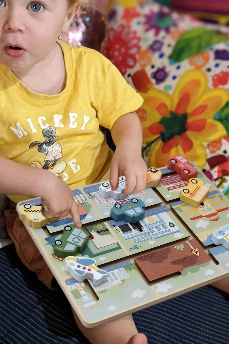 Деревянный пазл Tooky Toy с автомобилями Лабиринт