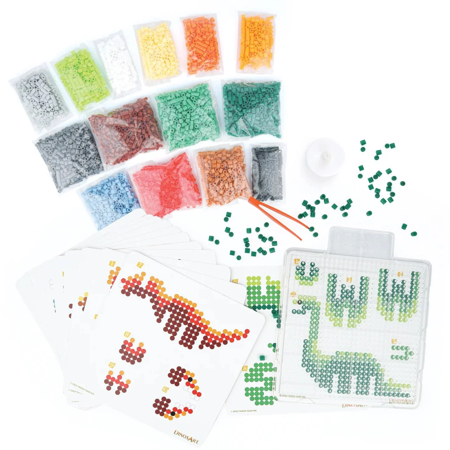 Set de creatie cu margele - DinosArt 3D