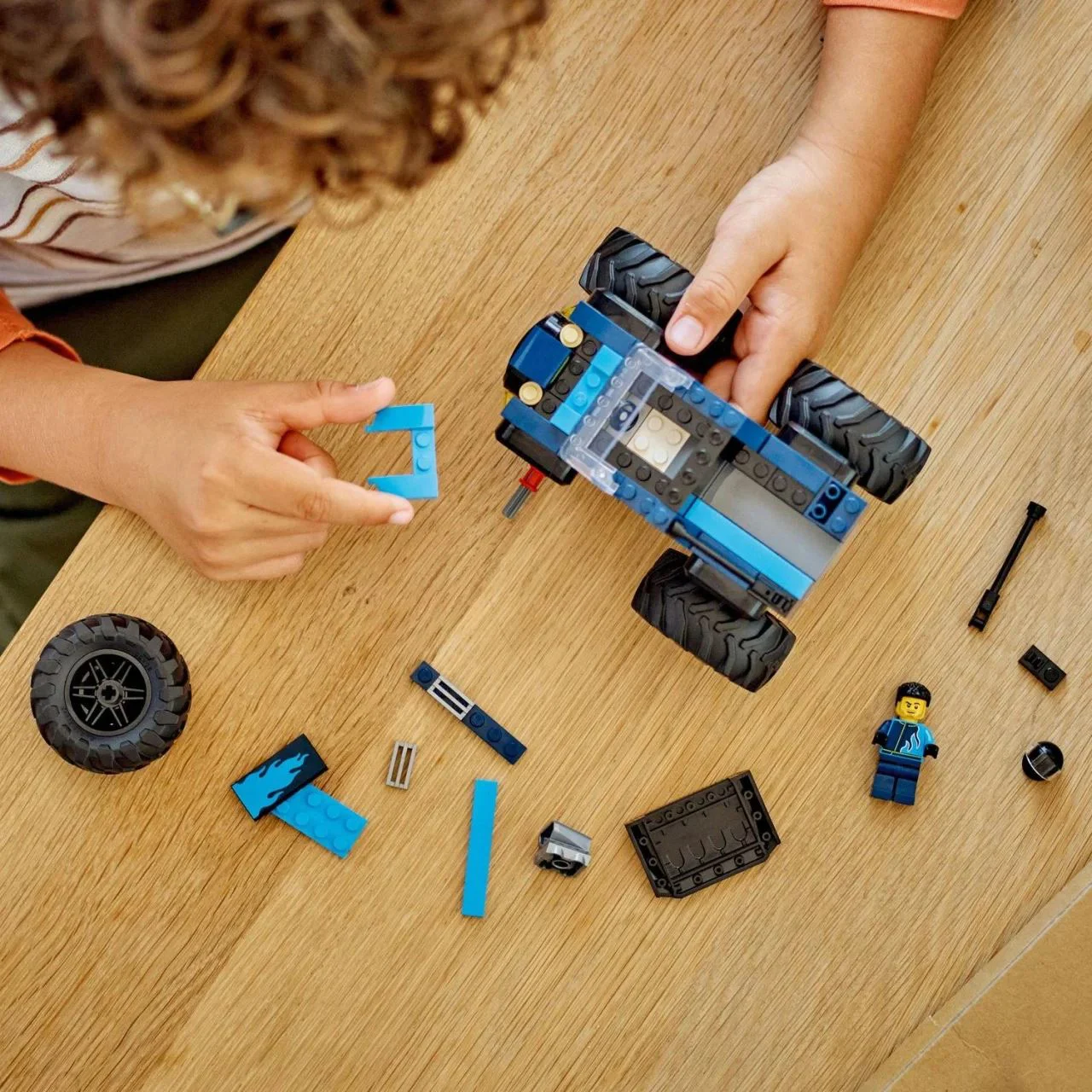 Set de constructie LEGO City Blue Monster Truck foto