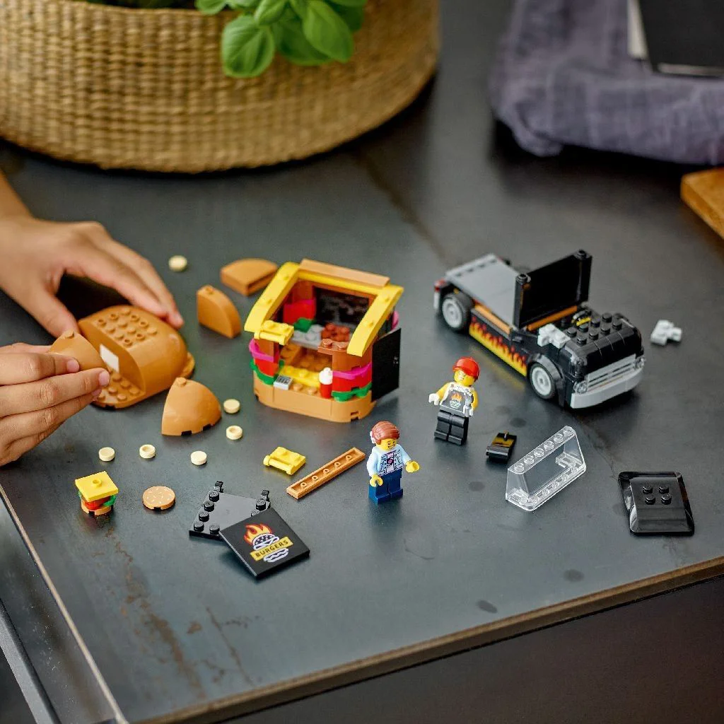 Set de constructie LEGO City Toneta de burgeri foto