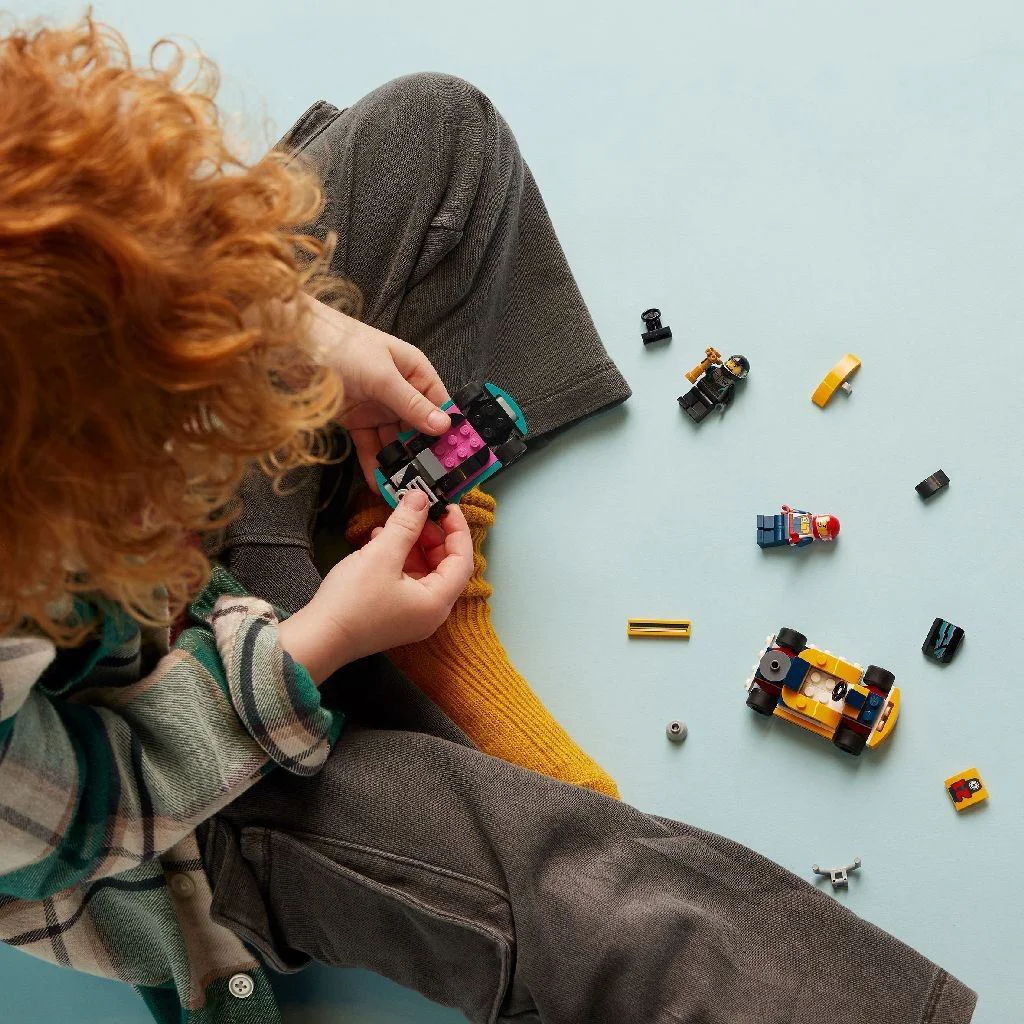 Конструктор LEGO City Картинги и гонщики, 99 эл. foto