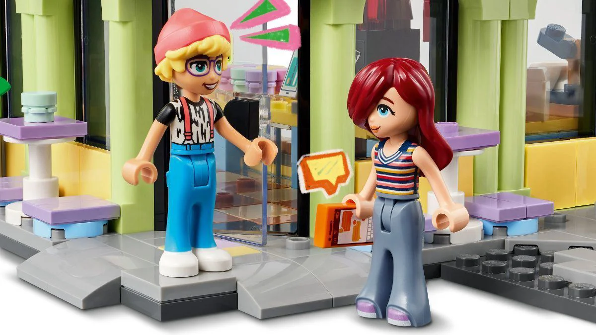 Set de constructie LEGO Cafenea din orasul Heartlake, 426 el. foto