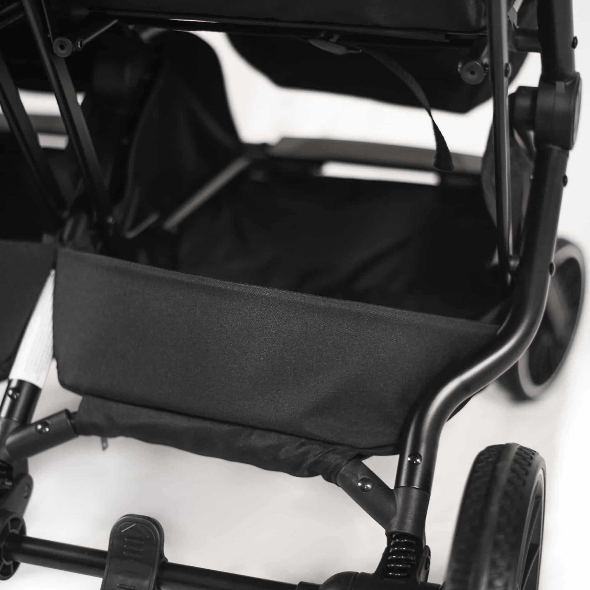 Carucior pentru gemeni BabyGo GoTwice Black