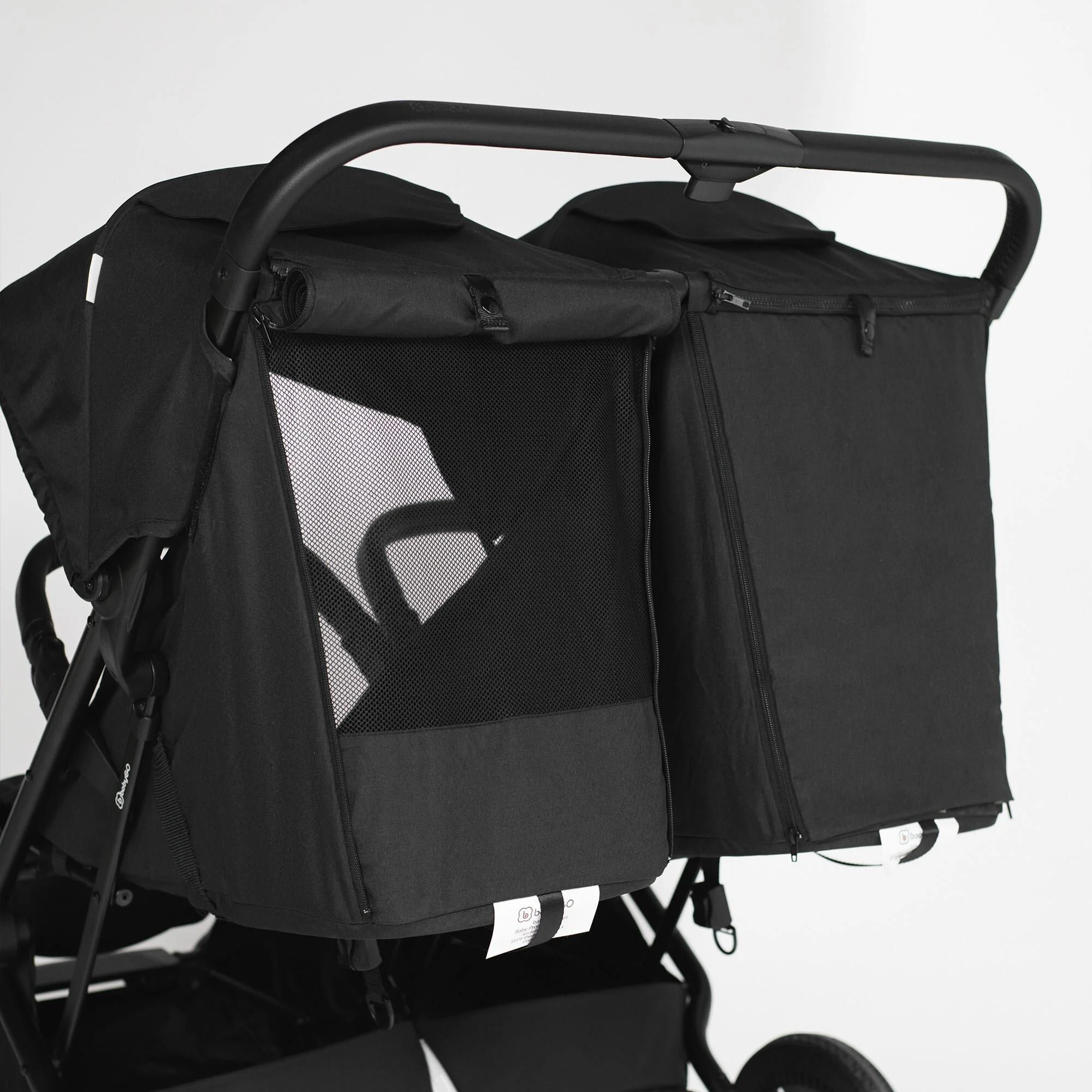 Carucior pentru gemeni BabyGo GoTwice Black