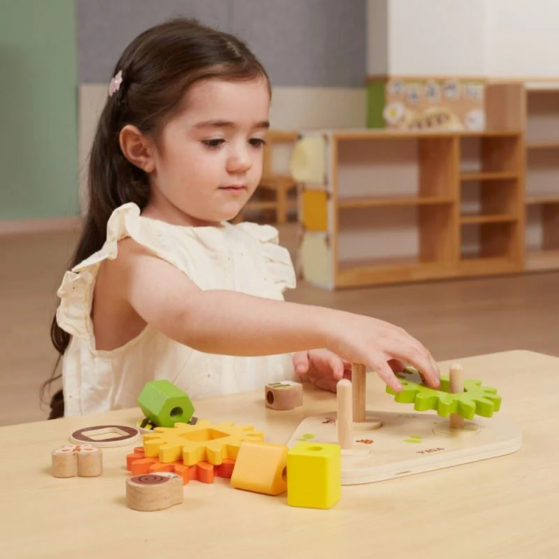 Joc educational Viga Toys Roti dintate rotative foto
