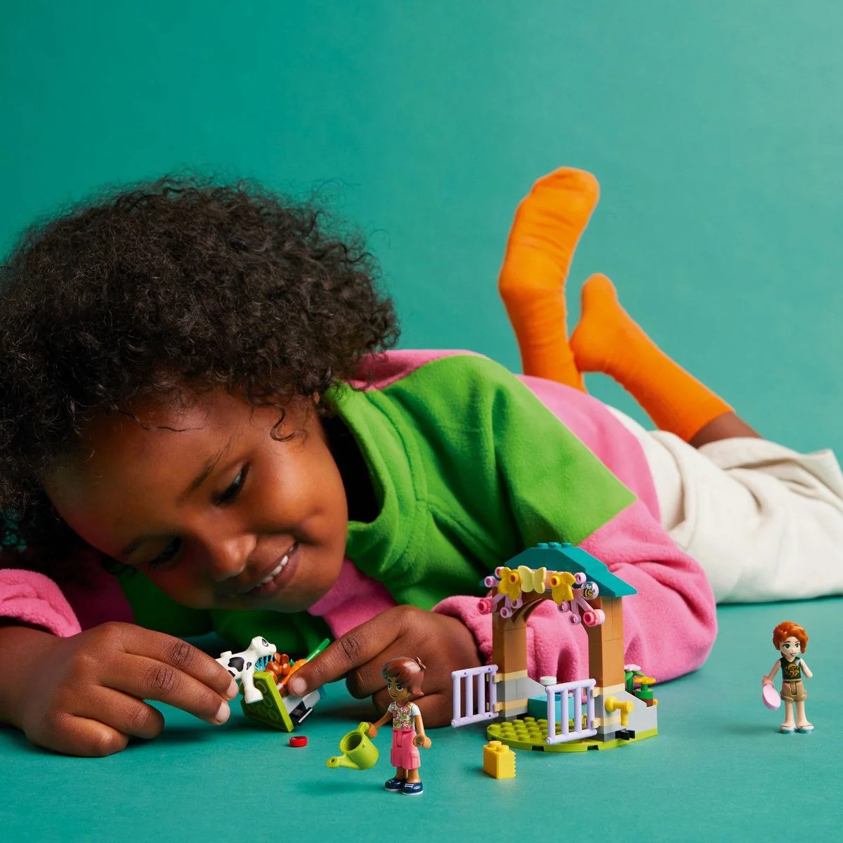 Set de constructie LEGO Friends Staul pentru vitelul lui Autumn, 79 el. foto