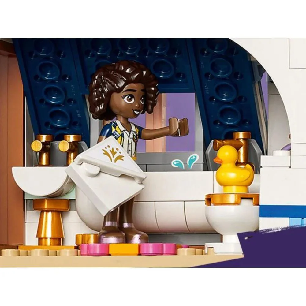Конструктор LEGO Friends Замок-гостиница, 1311 эл.