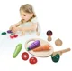 Set de joaca din lemn Classic World Legume, 16 el.