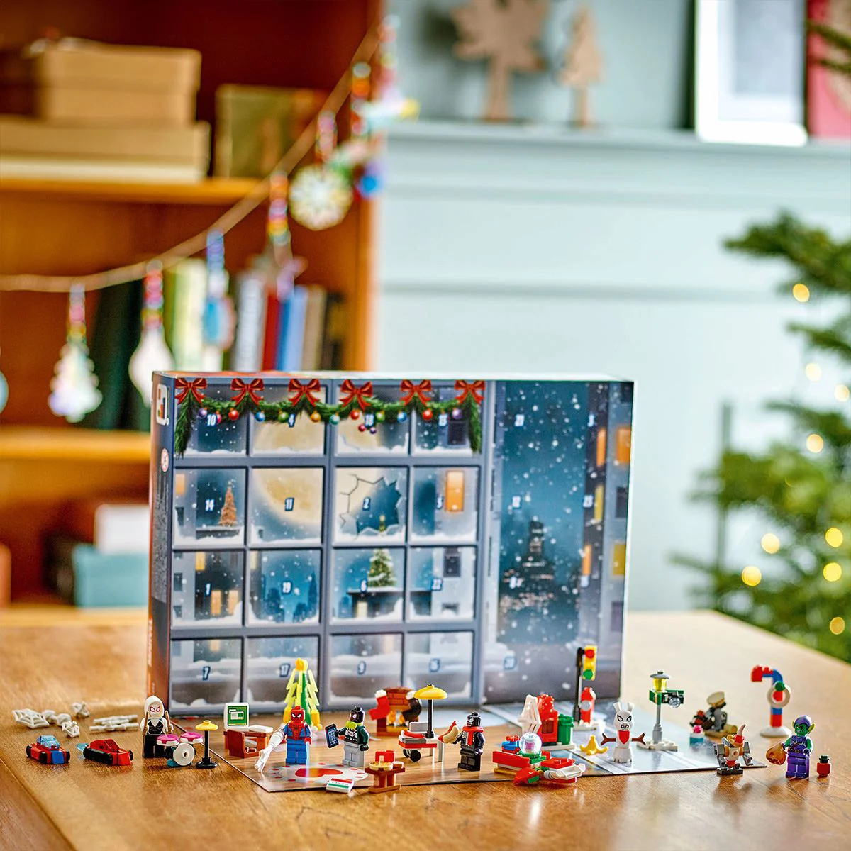 Advent Calendar LEGO Marvel Omul Paianjen, 246 el. foto