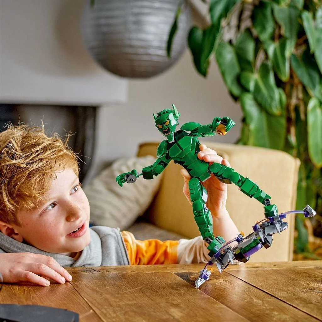 Конструктор LEGO Marvel Фигурка Зеленого гоблина, 471 эл. foto