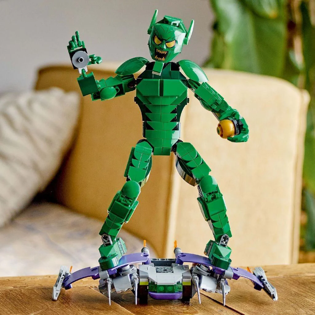 Конструктор LEGO Marvel Фигурка Зеленого гоблина, 471 эл. foto