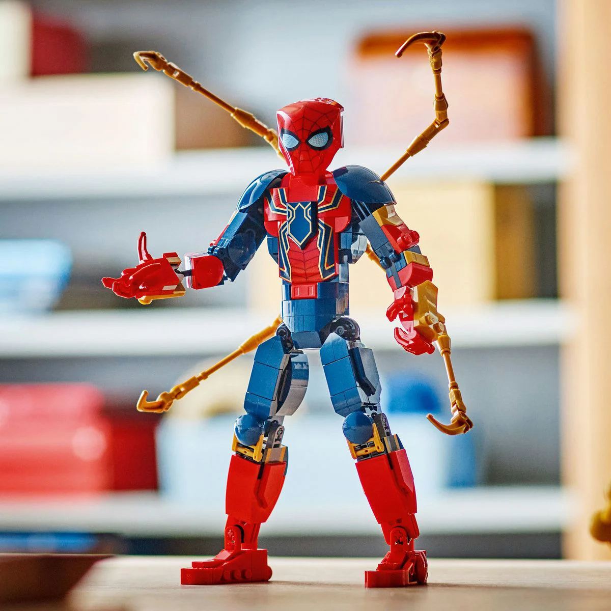 Фигурка LEGO Marvel Железный Человек-Паук, 303 эл. foto