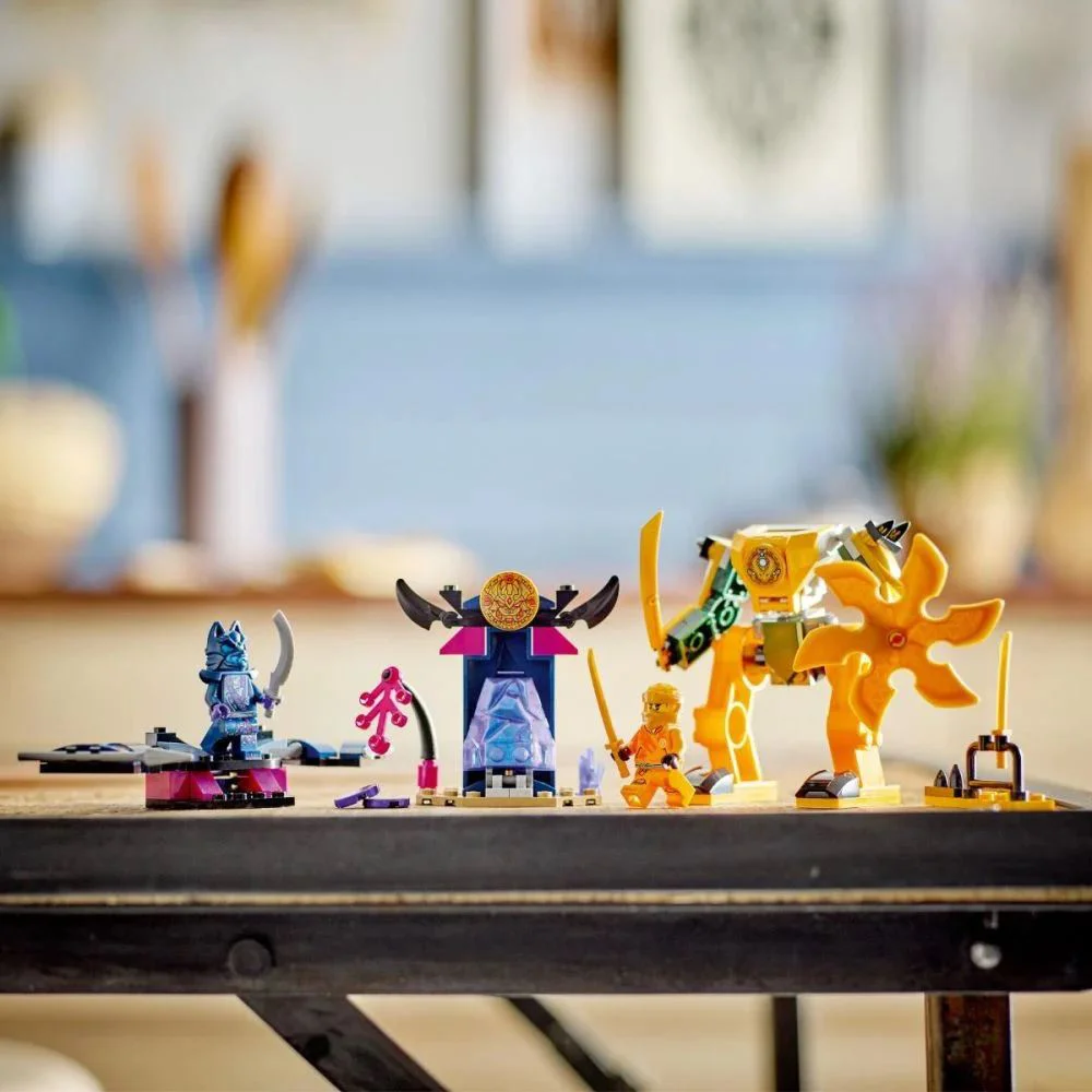Set de constructie LEGO Ninjago Robotul de lupta al lui Arin, 104 el. foto