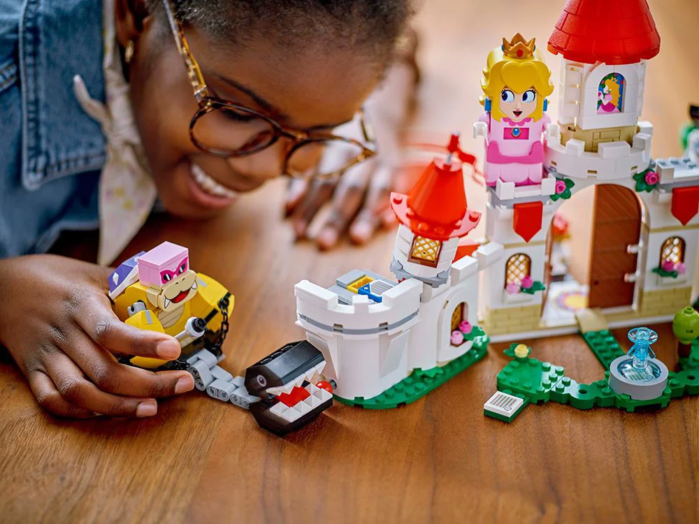 Конструктор LEGO Super Mario Битва с Роем в замке Принцессы Пич, 738 эл. foto