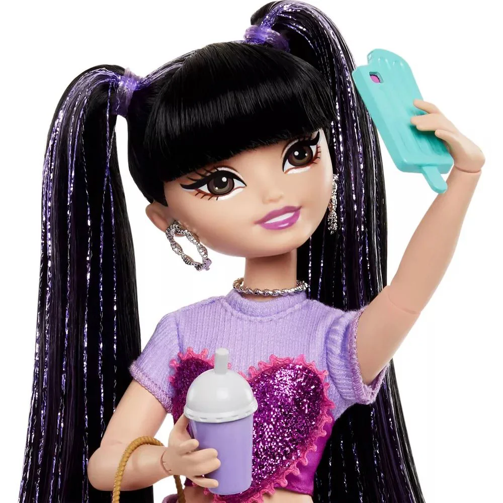 Papusa Barbie Dream Besties Renee cu accesorii foto