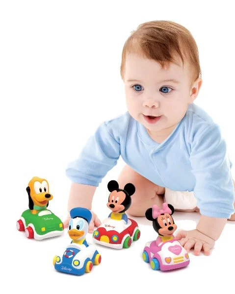 Машинка инерционная резиновая Clementoni Baby Микки маус и компания