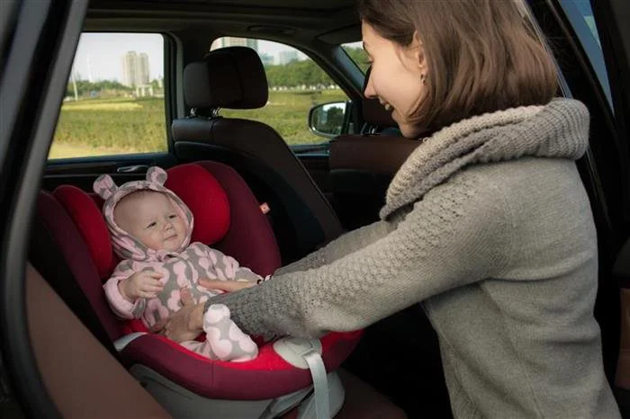 Scaun auto Rotativ cu isofix 4 in 1 Apramo ONE 0-36 kg Liverpool Red foto