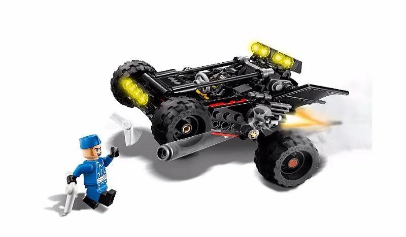 LEGO Batman Movie - Пустынный багги Бэтмена foto