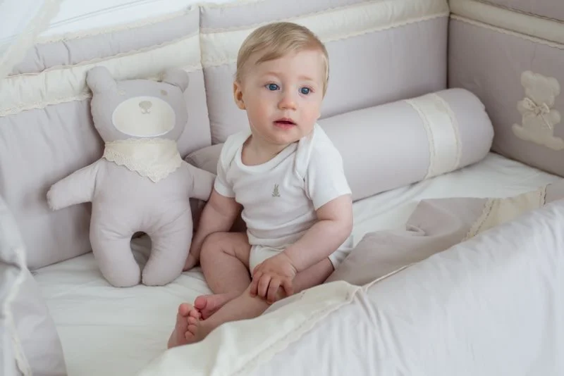 Декоративная подушка Specialbaby Anie Мишка Серая foto