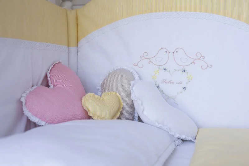 Perna decorativa Specialbaby Rory Inima
