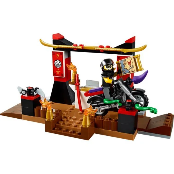 LEGO Juniors - Zane's Ninja Boat Pursuit foto