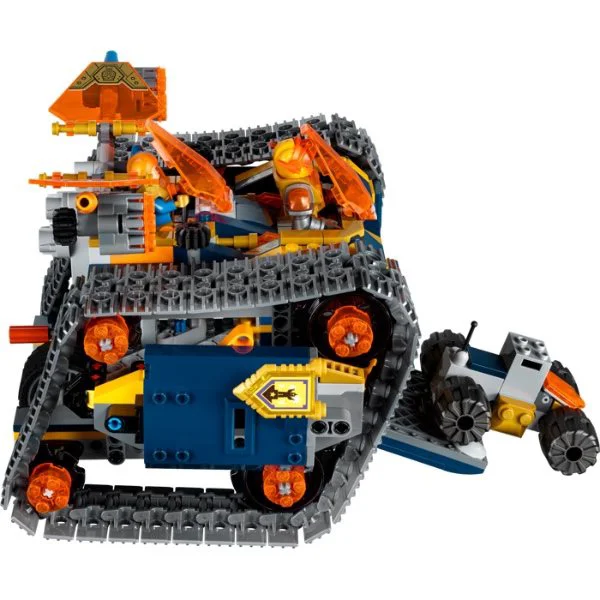 LEGO Nexo Knights - Axl's Rolling Arsenal foto