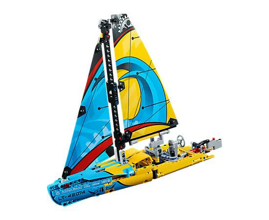 LEGO Technic - Гоночная яхта