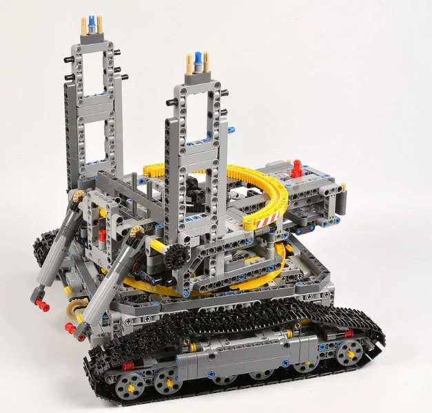 LEGO Technic - Роторный экскаватор foto