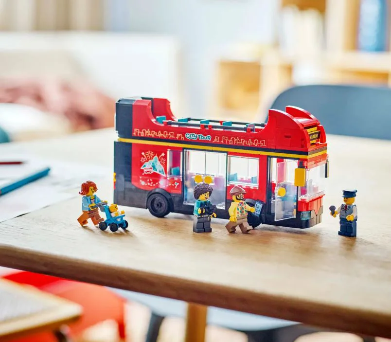 LEGO City - Autobuz turistic rosu cu doua etaje foto