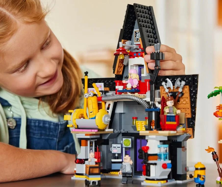 LEGO Despicable Me 4 - Minions & Gru's Family Mansion