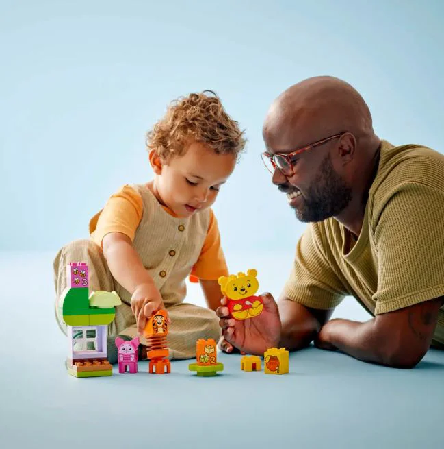 LEGO Disney - Petrecerea de ziua lui Winnie the Pooh foto