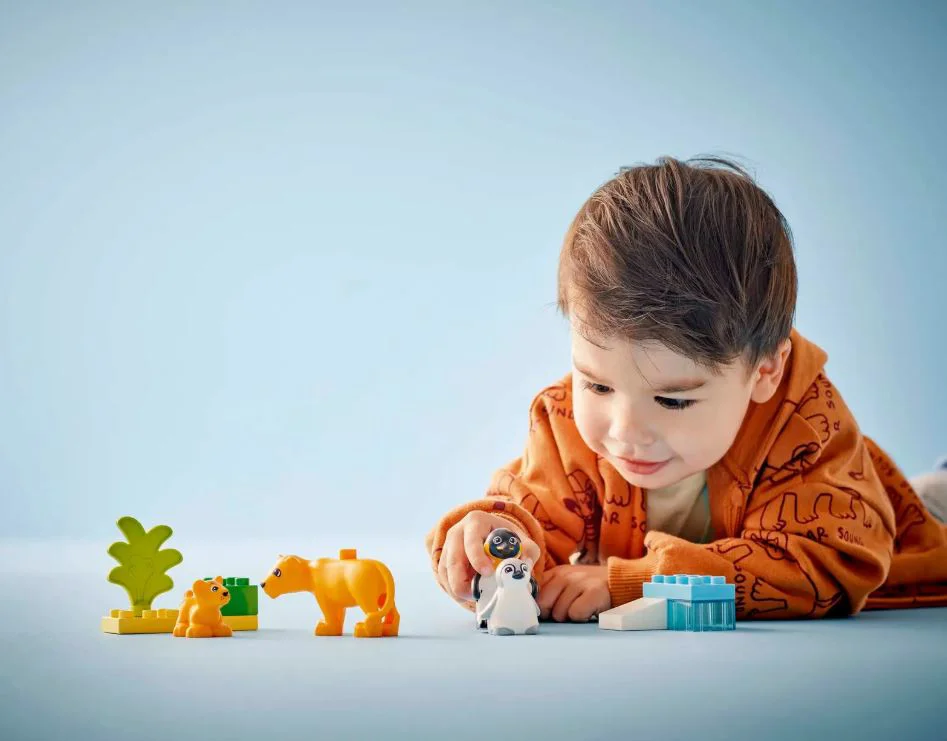 LEGO Duplo - Семьи диких животных: Пингвины и львы