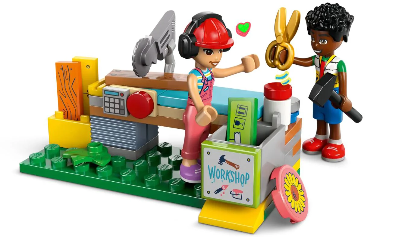 LEGO Friends - Momente cu prietenii la casa din copac