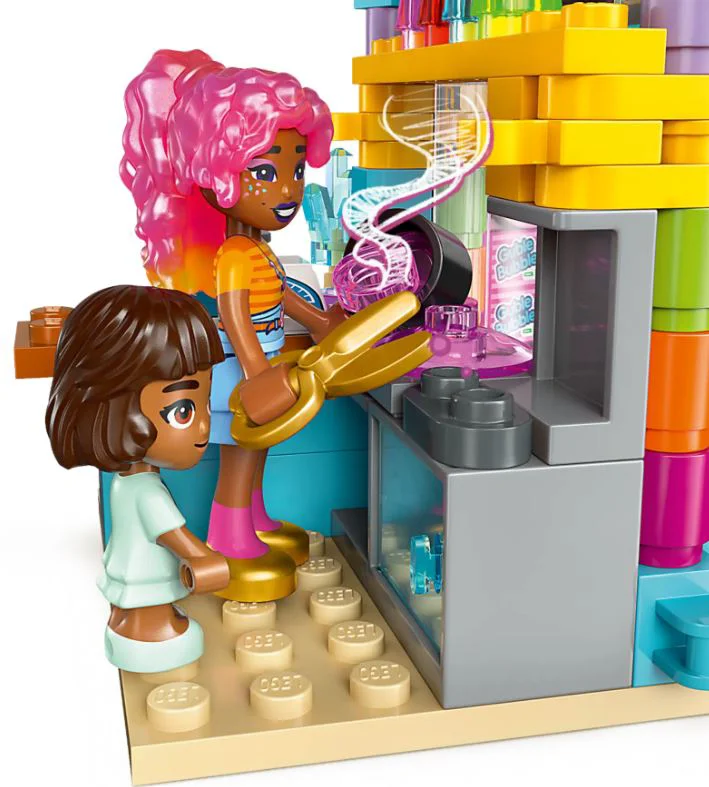 LEGO Friends - Магазин сладостей в городе Хартлейк foto