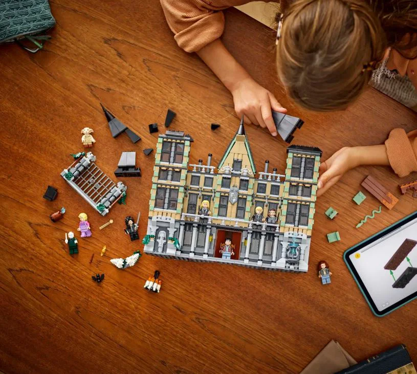 LEGO Harry Potter - Поместье Малфоев foto