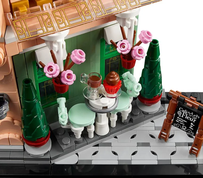 LEGO Icons - Французское кафе foto
