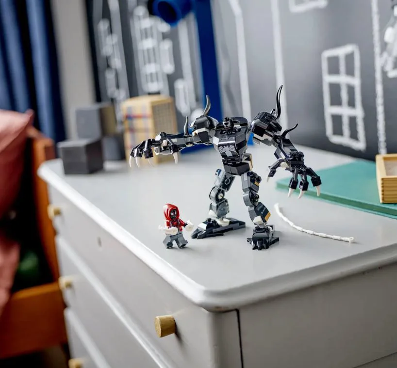 LEGO Marvel - Venom Mech Armor vs. Miles Morales foto