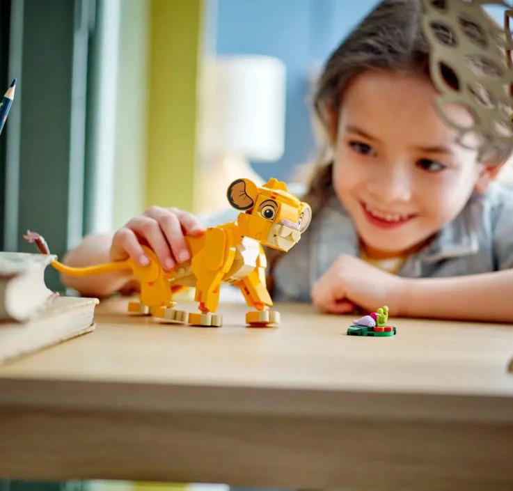 LEGO Mickey and Friends - Simba, puiul Regelui Leu foto