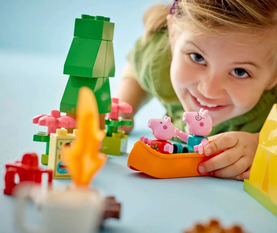 LEGO Peppa Pig - Поездка в кемпинг foto